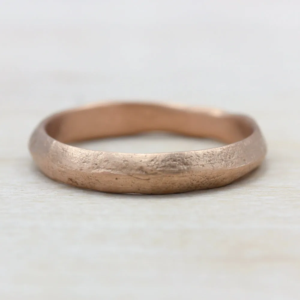 3mm Knife Edge Ancient Textured Band 