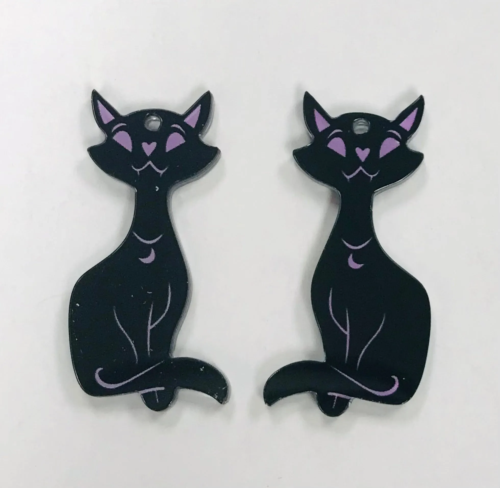 4 Wiccan Witchy Black Cat Charms, Wholesale Acrylic Charms DIY jewelry making