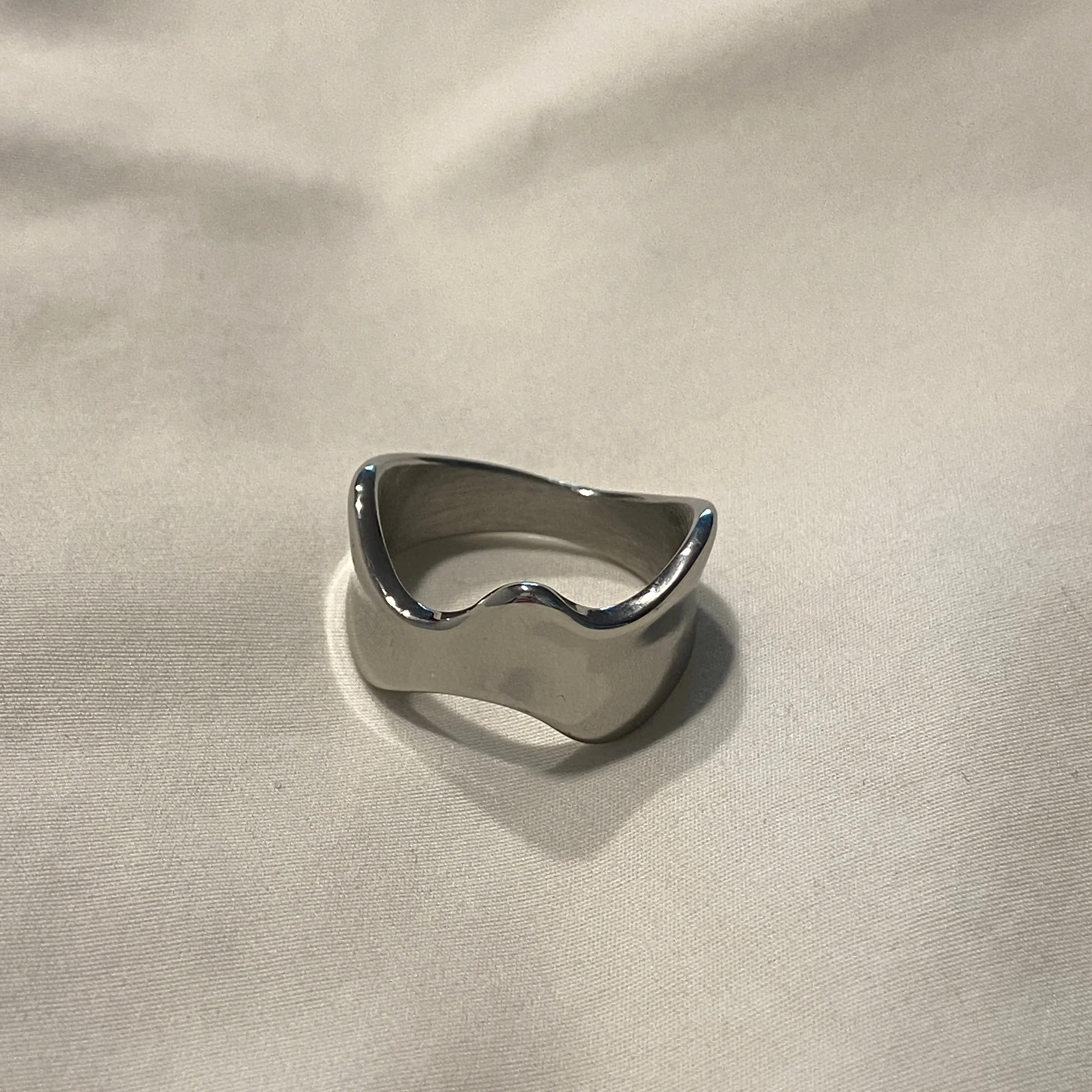 Anillo IRREGULAR PLATEADO