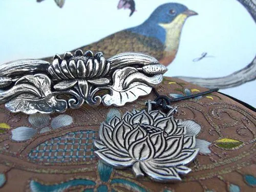Lotus Hairclip