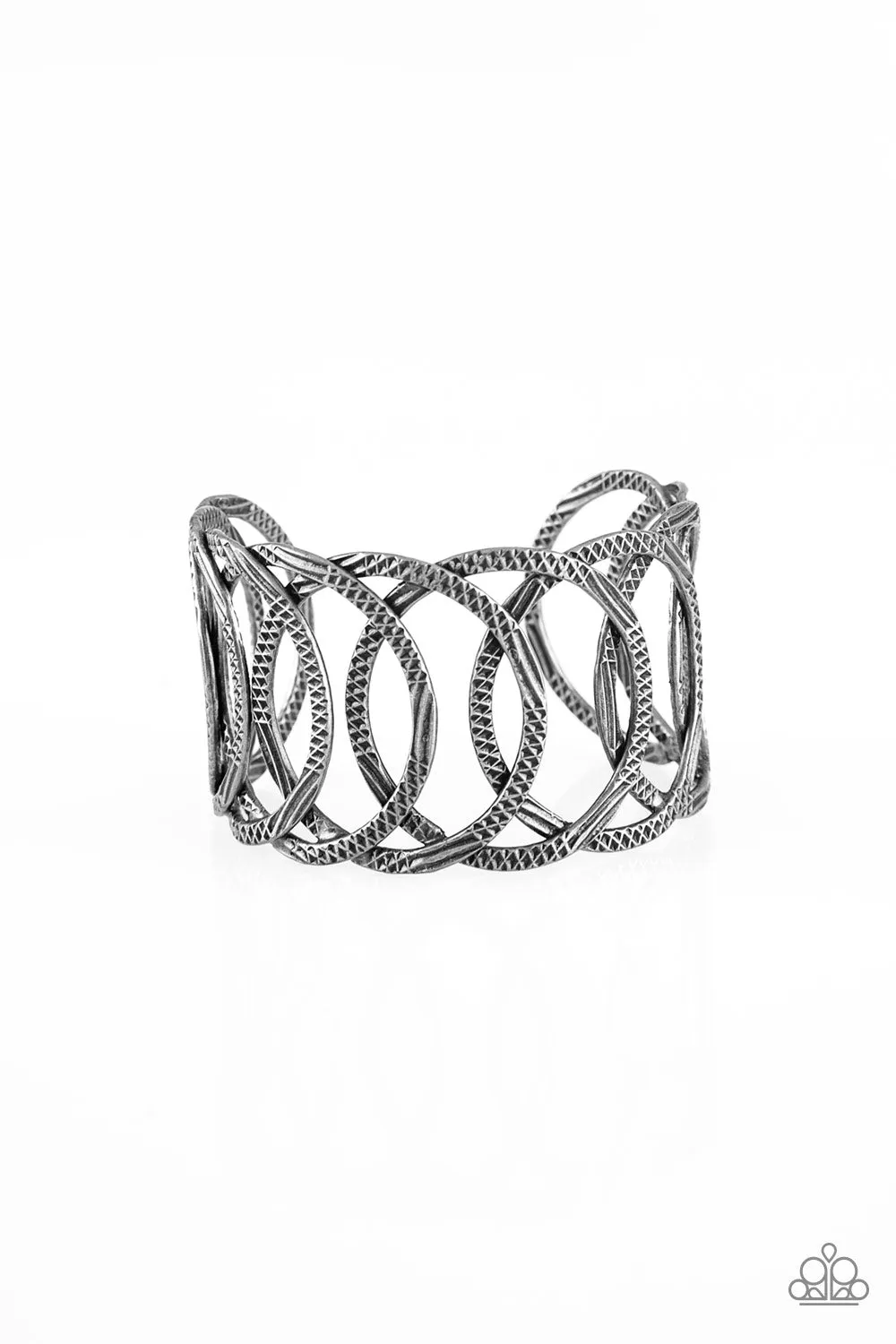 Paparazzi Circa De Contender - Black Bracelet